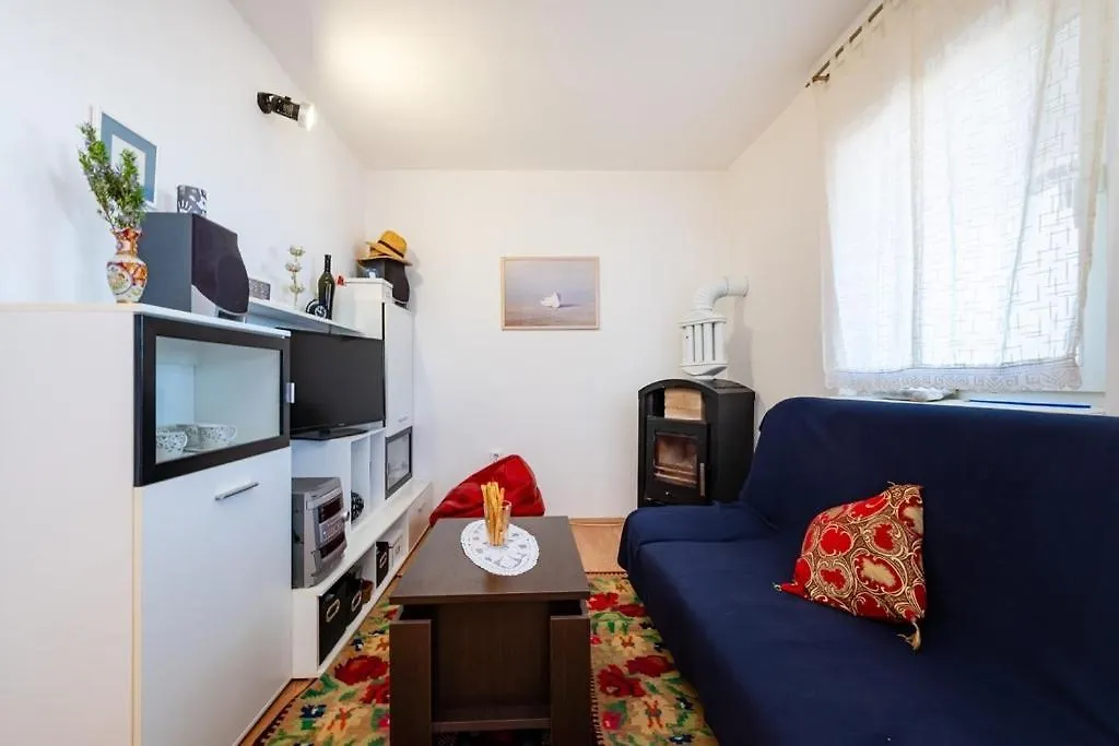 Apartments With A Parking Space Rovanjska, Paklenica - 22989 Jasenice  Croatia