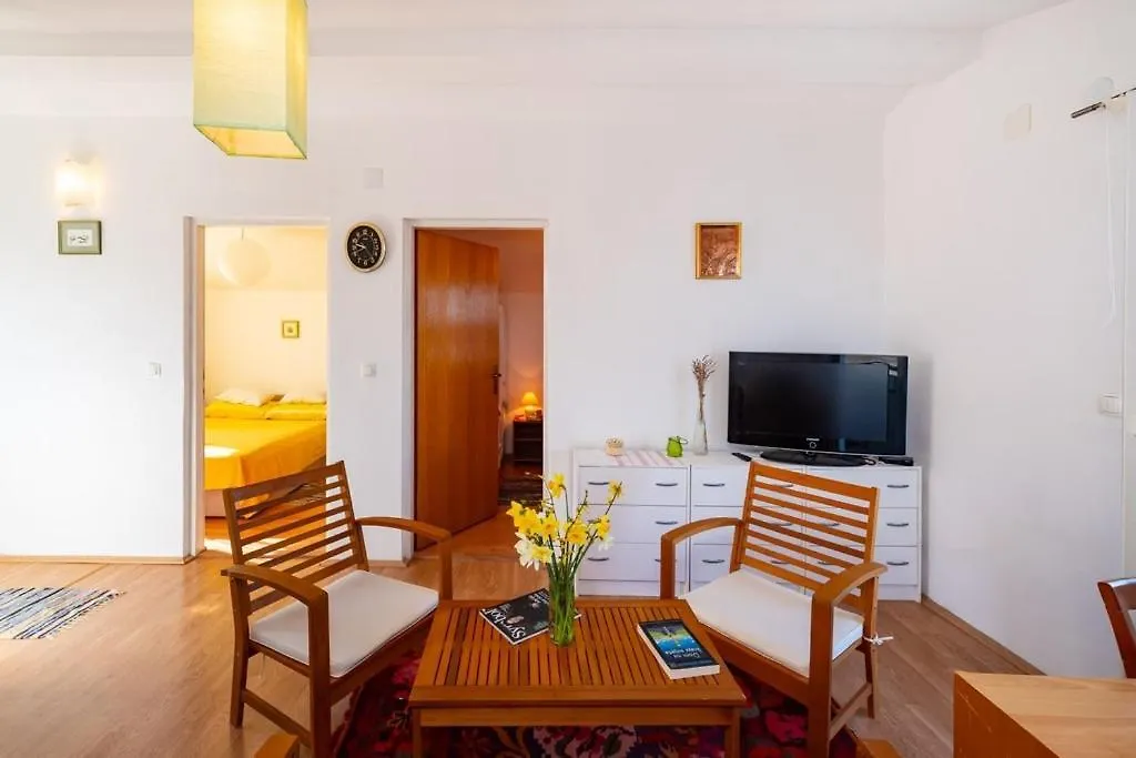 Apartments With A Parking Space Rovanjska, Paklenica - 22989 Jasenice